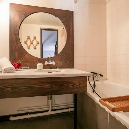 Apartament Sainte-foy-l'argentiere Sleeps 4 T681208